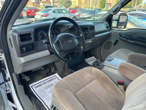 Used 2002 Ford F250 2WD Regular Cab Super Duty image 11