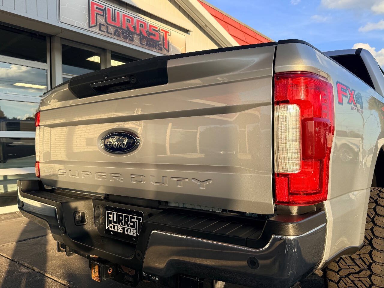 Used 2019 Ford F250 Lariat w/ Lariat Ultimate Package AWD/4WD image 8