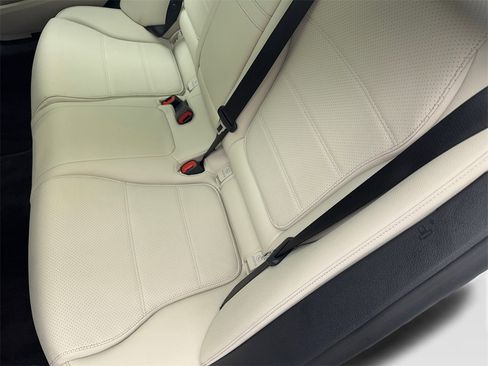 Used 2025 Mercedes-Benz C 300 C 300 NAV,CAM,PANO,HTD STS,BLI image 45