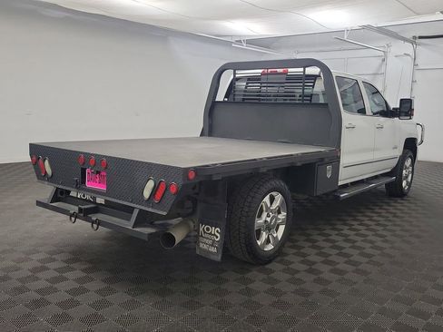 Used 2019 Chevrolet Silverado 3500 High Country w/ Duramax Plus Package image 8