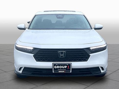 Used 2023 Honda Accord EX image 4