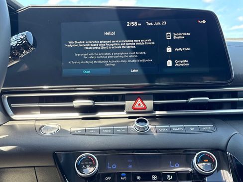 New 2026 Hyundai Elantra Limited FWD image 8