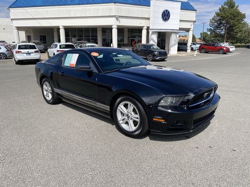 Used 2014 Ford Mustang Coupe w/ Equipment Group 102A RWD image 32