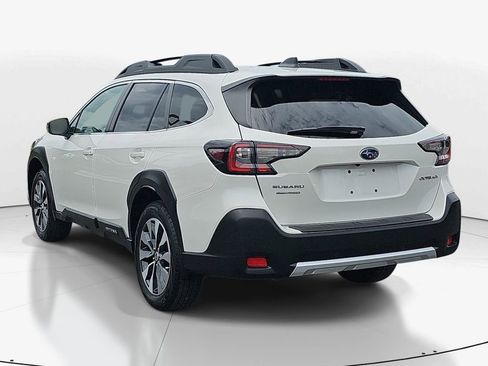 Used 2024 Subaru Outback Limited AWD/4WD image 8