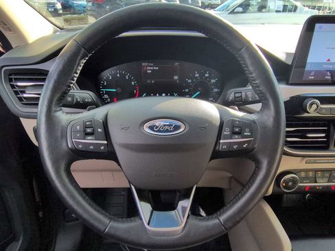 Used 2020 Ford Escape SEL image 24