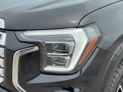 Certified 2026 GMC Terrain Denali w/ LPO, Floor Liner Package AWD/4WD image 12