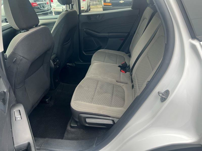 Used 2022 Ford Escape SE w/ Cold Weather Package AWD/4WD image 15