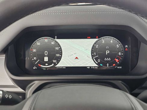 New 2025 Land Rover Defender 110 X image 23