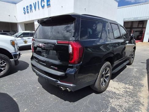 Used 2025 GMC Yukon AT4 w/ Premium Trailering Package AWD/4WD image 9