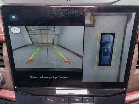 Used 2023 Ford Expedition Max Limited image 24