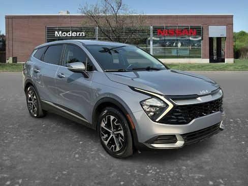 Used 2023 Kia Sportage EX FWD image 5