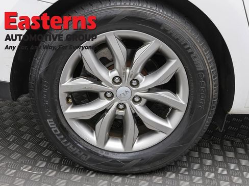 Used 2020 Kia Sedona EX FWD image 31