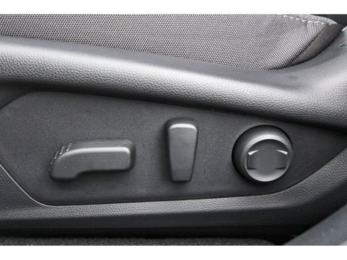 New 2026 Subaru Crosstrek 2.0i Premium image 24