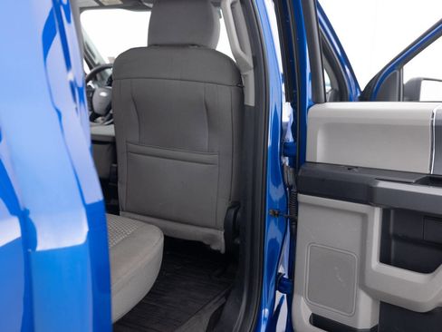 Used 2017 Ford F150 XLT w/ XTR Package image 33