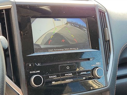 Used 2023 Subaru Crosstrek 2.0i Premium image 17