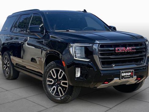 Used 2024 GMC Yukon AT4 w/ AT4 Premium Plus Package AWD/4WD image 3