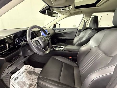 Certified 2022 Lexus NX 250 FWD w/ Premium Package image 15