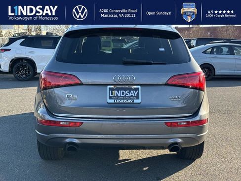 Used 2017 Audi Q5 2.0T Premium image 3