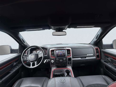 Used 2018 RAM 1500 Rebel image 9