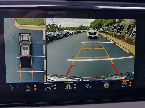 New 2026 GMC Sierra 1500 AT4 w/ AT4 Premium Package AWD/4WD image 12
