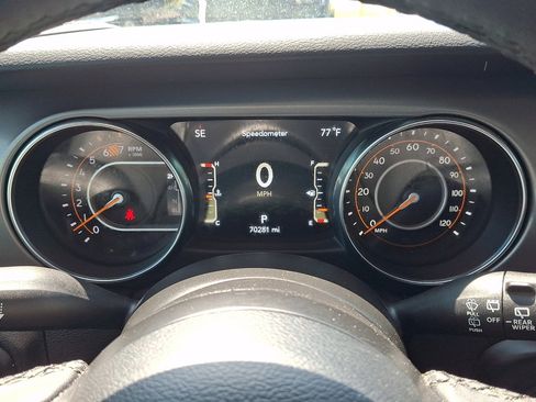 Used 2023 Jeep Wrangler Unlimited Sport AWD/4WD image 25