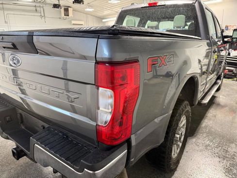 Used 2021 Ford F250 XL w/ STX Appearance Package AWD/4WD image 5