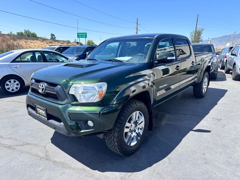 Used 2012 Toyota Tacoma 4x4 Double Cab w/ TRD Sport Upgrade Pkg image 2
