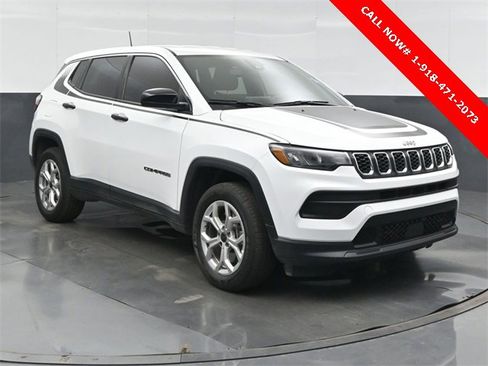 New 2025 Jeep Compass Sport w/ Mopar Graphics Package image 5