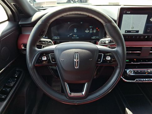 Used 2023 Lincoln Corsair Reserve w/ Equipment Group 201A AWD/4WD image 19