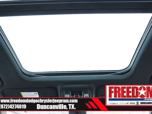 Used 2026 GMC Yukon XL Elevation w/ Elevation Premium Package AWD/4WD image 39