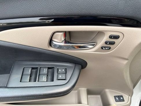 Used 2018 Honda Pilot Elite image 35