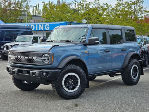 Used 2023 Ford Bronco Badlands AWD/4WD image 1