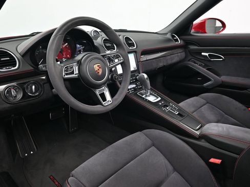 Certified 2018 Porsche 718 Boxster GTS RWD image 4