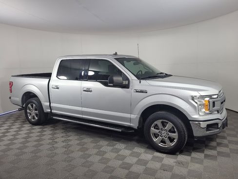 Used 2019 Ford F150 XLT w/ Equipment Group 302A Luxury RWD image 11