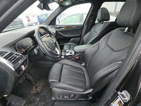 Used 2024 BMW X3 xDrive30i w/ Convenience Package image 11