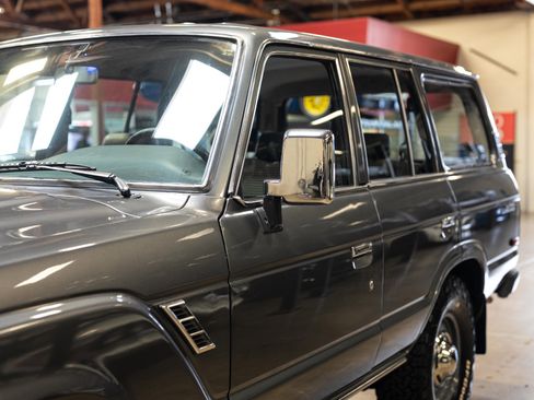 Used 1989 Toyota Land Cruiser image 27