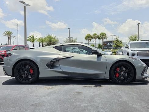 Used 2022 Chevrolet Corvette Stingray Preferred Cpe RWD image 7