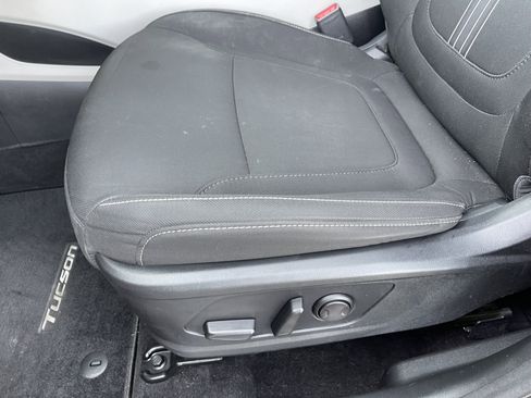 Used 2023 Hyundai Tucson SEL image 19