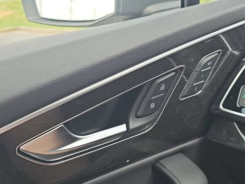 Certified 2023 Audi Q7 3.0T Premium AWD/4WD image 16