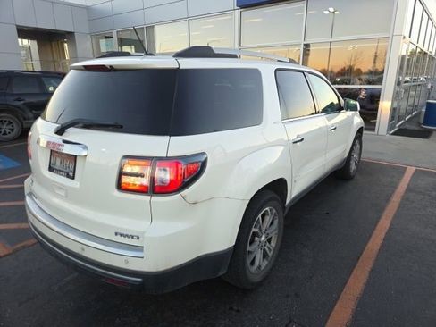 Used 2015 GMC Acadia SLT image 3