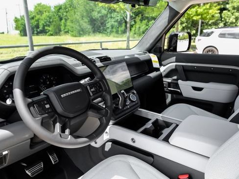 New 2026 Land Rover Defender 110 X AWD/4WD image 3