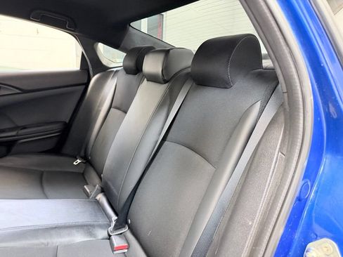 Used 2019 Honda Civic Sport image 22
