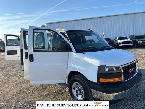 Used 2024 GMC Savana 2500 w/ Driver Convenience Package image 39