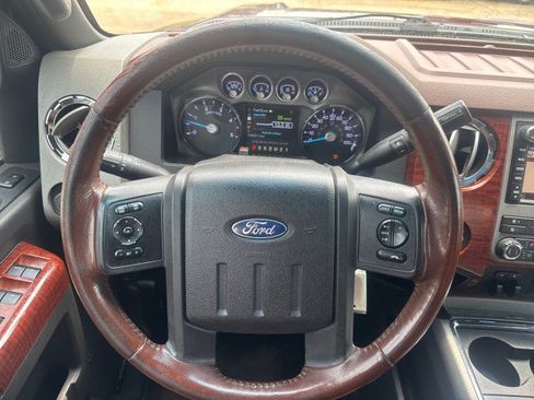 Used 2011 Ford F350 King Ranch w/ King Ranch w/Chrome Pkg AWD/4WD image 11