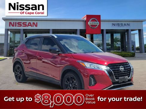 Used 2023 Nissan Kicks SV w/ Exterior Package FWD image 1