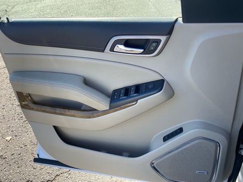 Used 2017 GMC Yukon Denali w/ Open Road Package image 22