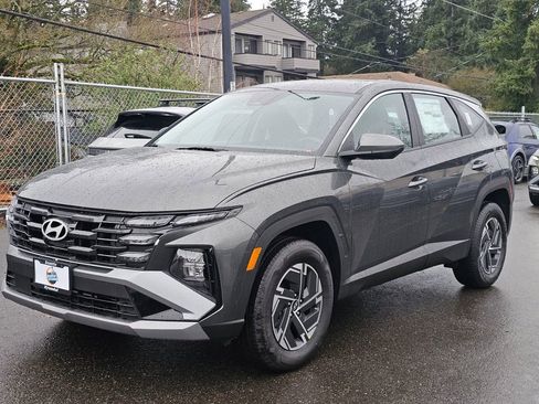 New 2026 Hyundai Tucson Blue SE image 3