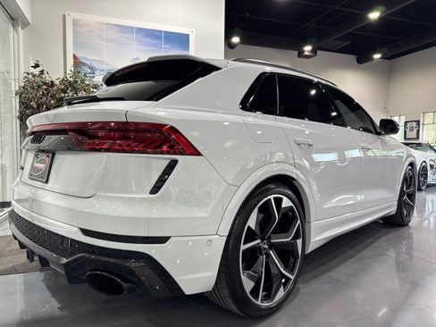 Used 2020 Audi RS Q8 w/ Carbon Optic Package AWD/4WD image 33