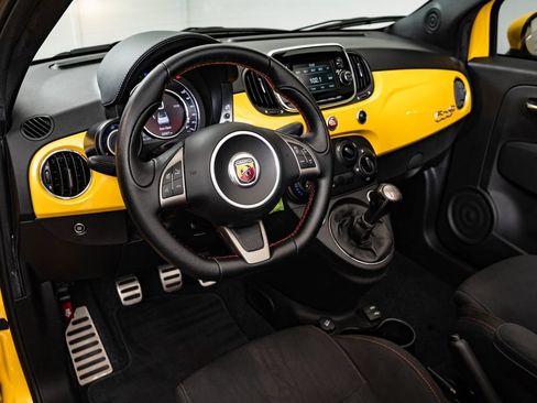 Used 2017 FIAT 500 Abarth FWD image 4