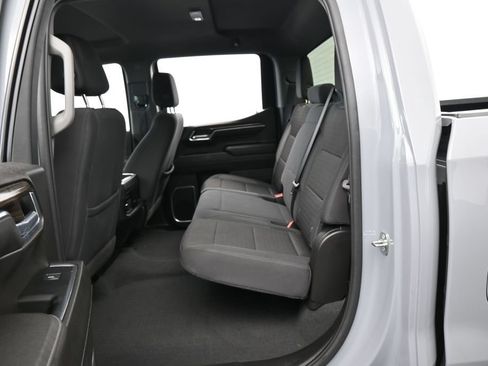 Used 2024 Chevrolet Silverado 1500 LT RWD image 30